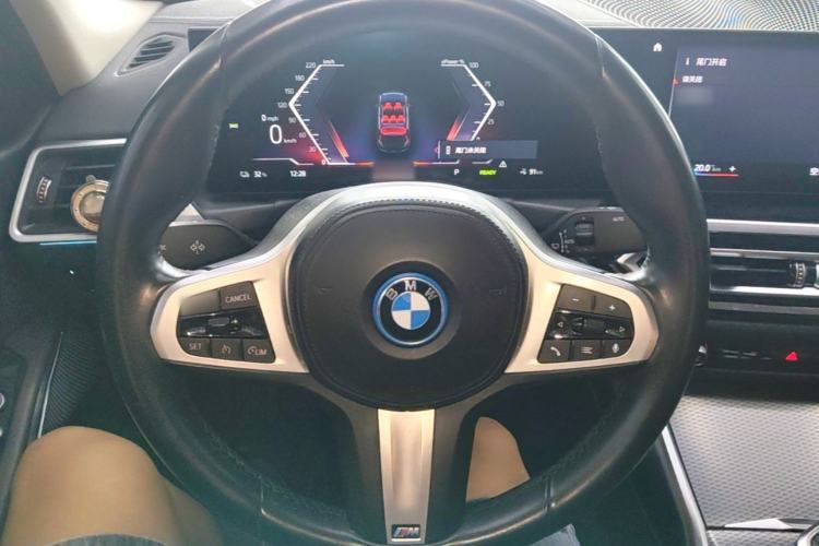 Used BMW i3 2022 eDrive 35 L Steering Wheel