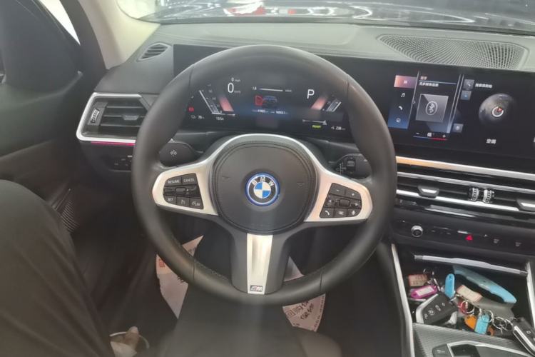 Used BMW i3 2022 eDrive 35 L Steering Wheel