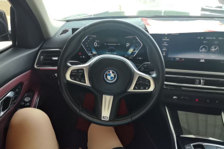 Used BMW i3 2022 eDrive 35 L Steering Wheel
