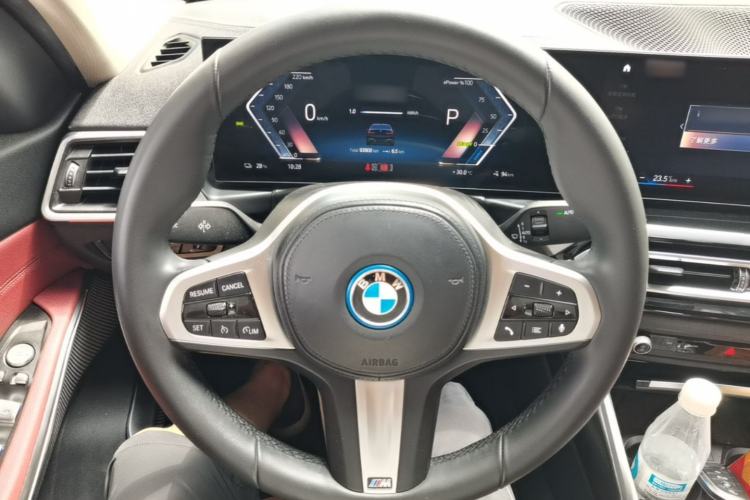 Used BMW i3 2022 eDrive 35 L Steering Wheel