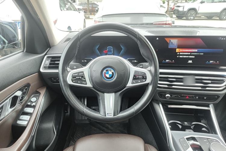 Used BMW i3 2022 eDrive 35 L Steering Wheel