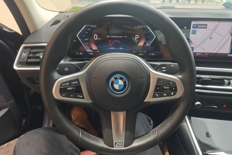 Used BMW i3 2022 eDrive 35 L Steering Wheel