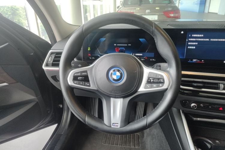 Used BMW i3 2022 eDrive 35 L Steering Wheel