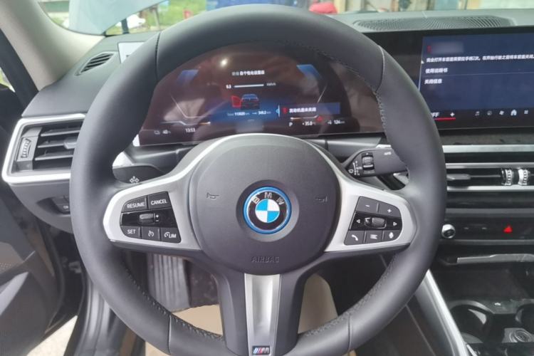 Used BMW i3 2022 eDrive 35 L Steering Wheel