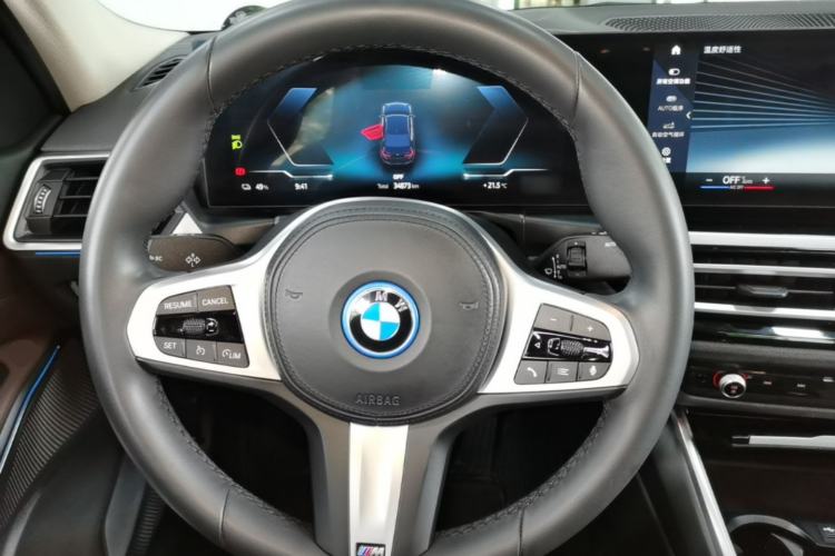 Used BMW i3 2022 eDrive 35 L Steering Wheel