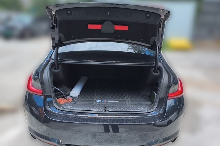 Used BMW i3 2022 eDrive 35 L Trunk