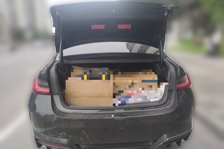 Used BMW i3 2022 eDrive 35 L Trunk