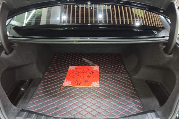 Used BMW i3 2022 eDrive 35 L Trunk