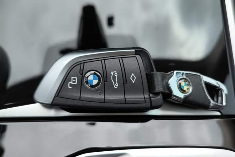 Used BMW i3 2022 eDrive 35 L Vehicle Key