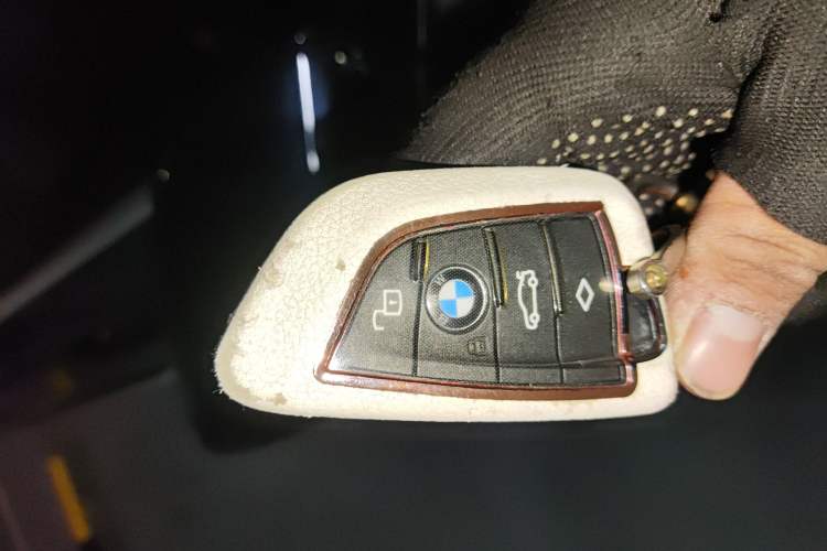 Used BMW i3 2022 eDrive 35 L Vehicle Key