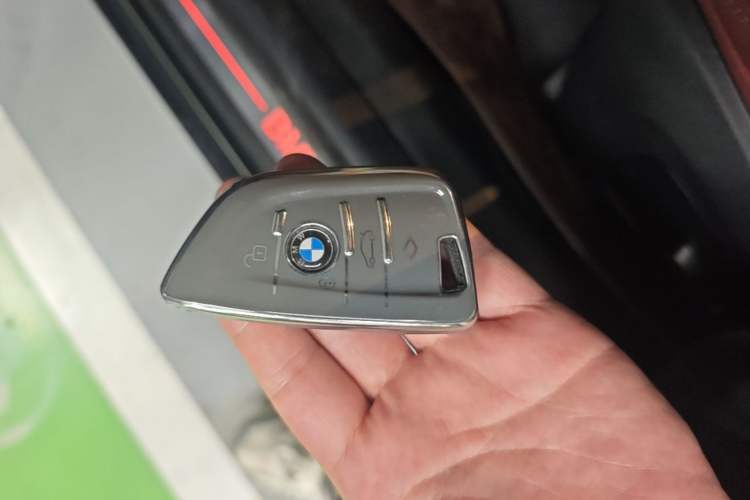 Used BMW i3 2022 eDrive 35 L Vehicle Key