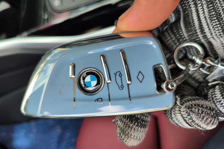 Used BMW i3 2022 eDrive 35 L Vehicle Key