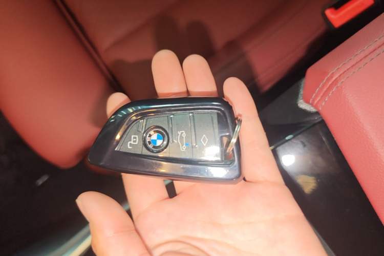 Used BMW i3 2022 eDrive 35 L Vehicle Key