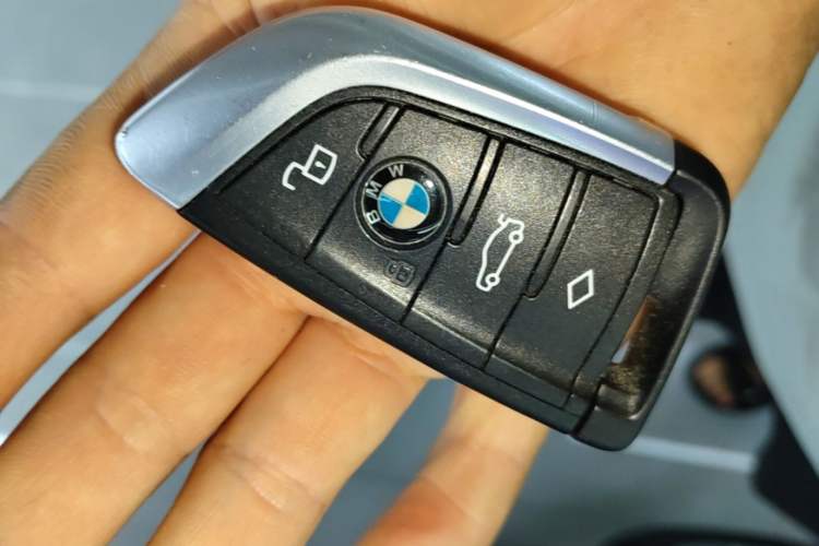 Used BMW i3 2022 eDrive 35 L Vehicle Key