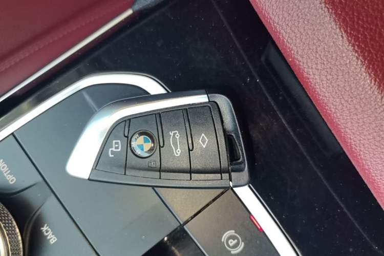 Used BMW i3 2022 eDrive 35 L Vehicle Key