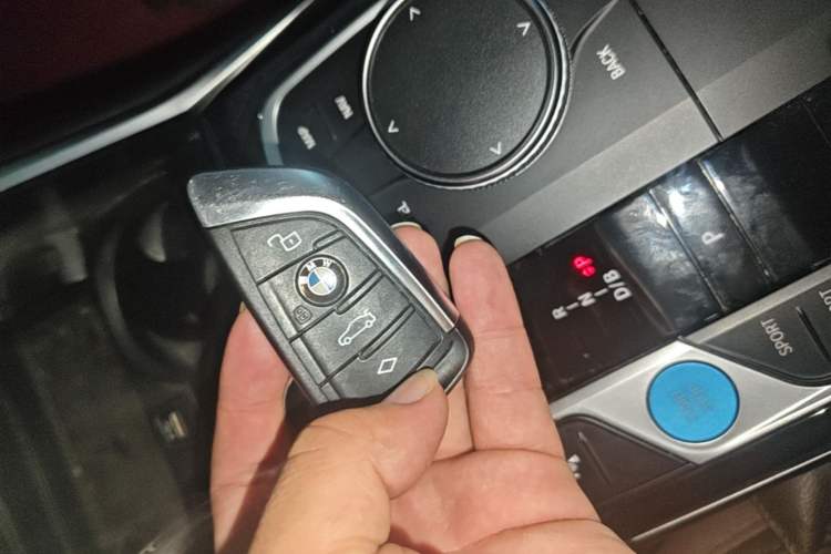 Used BMW i3 2022 eDrive 35 L Vehicle Key
