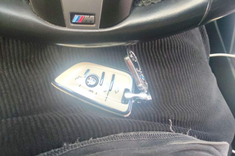 Used BMW i3 2022 eDrive 35 L Vehicle Key