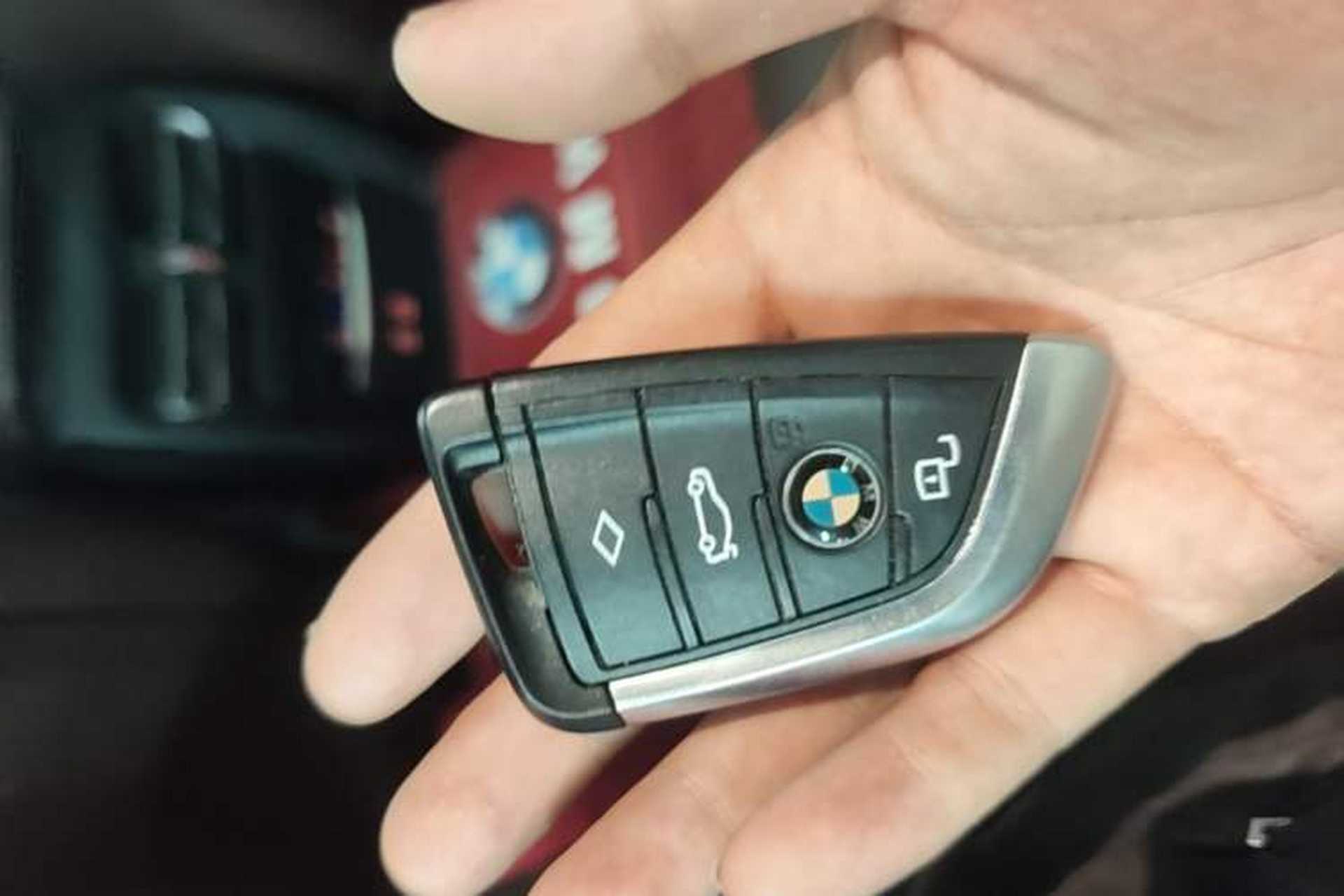 Used BMW i3 2022 eDrive 35 L Vehicle Key