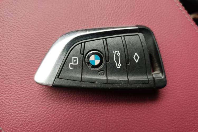 Used BMW i3 2022 eDrive 35 L Vehicle Key