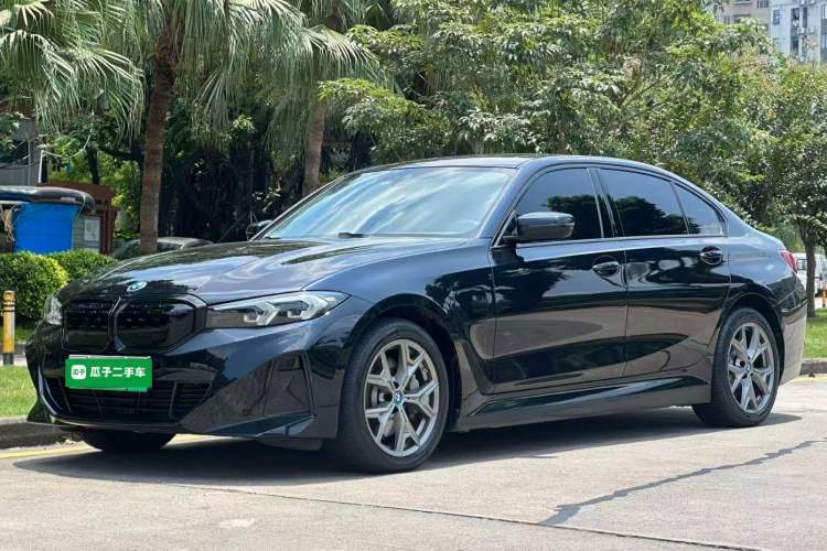 BMW i3 2022 eDrive 35 L usata Guazi used car, China used car export, Used car for sale, Used  cars, Cheapest cars for sale