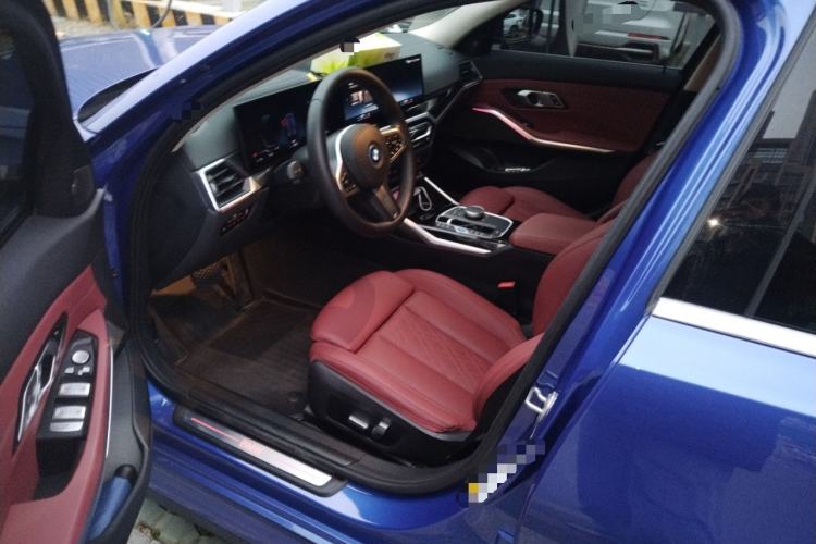 Used BMW i3 2022 eDrive 35 L Driver Seat