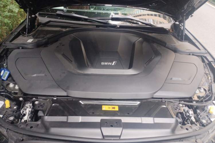 Used BMW i3 2022 eDrive 35 L Engine Bay