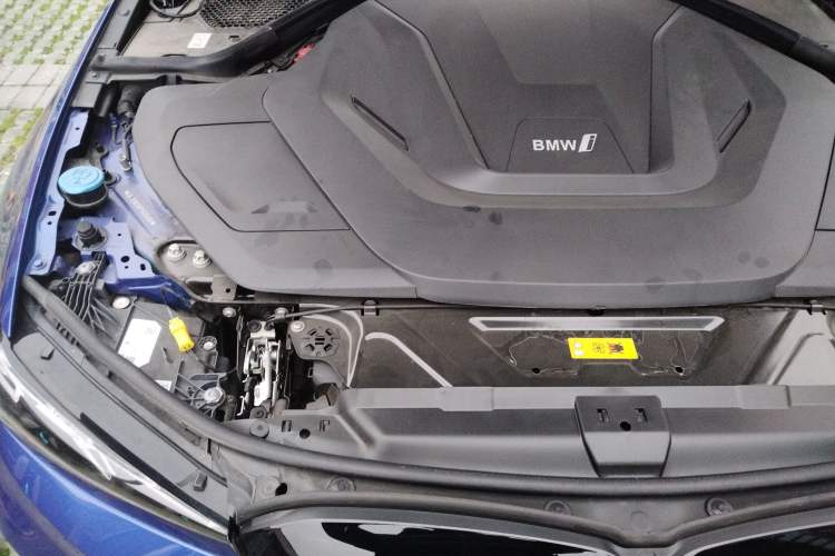 Used BMW i3 2022 eDrive 35 L Engine Bay Right
