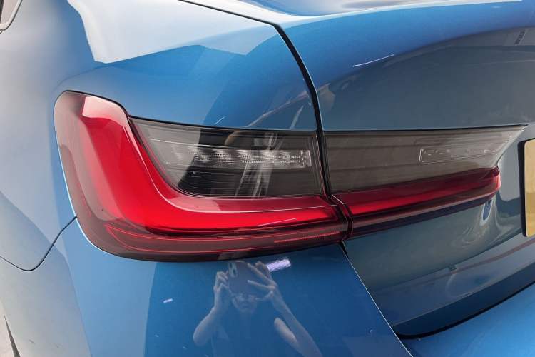 Used BMW i3 2022 eDrive 35 L Exterior 3