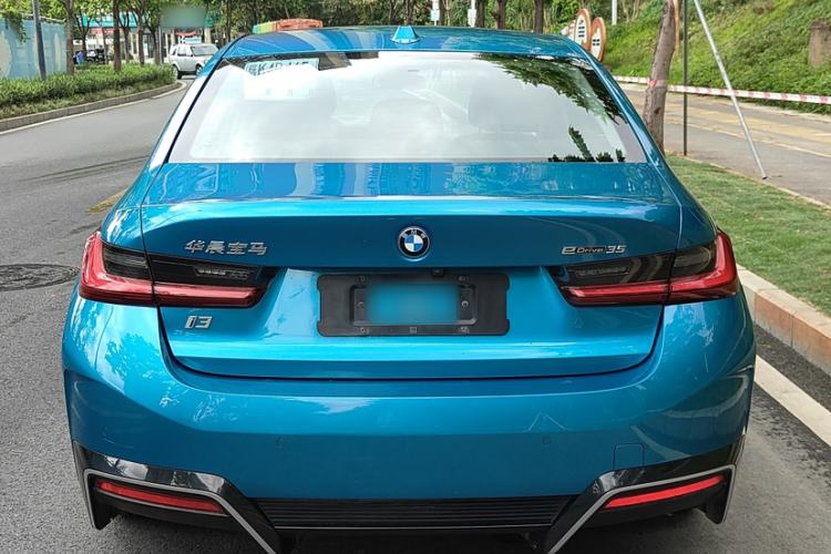 Used BMW i3 2022 eDrive 35 L Exterior 4
