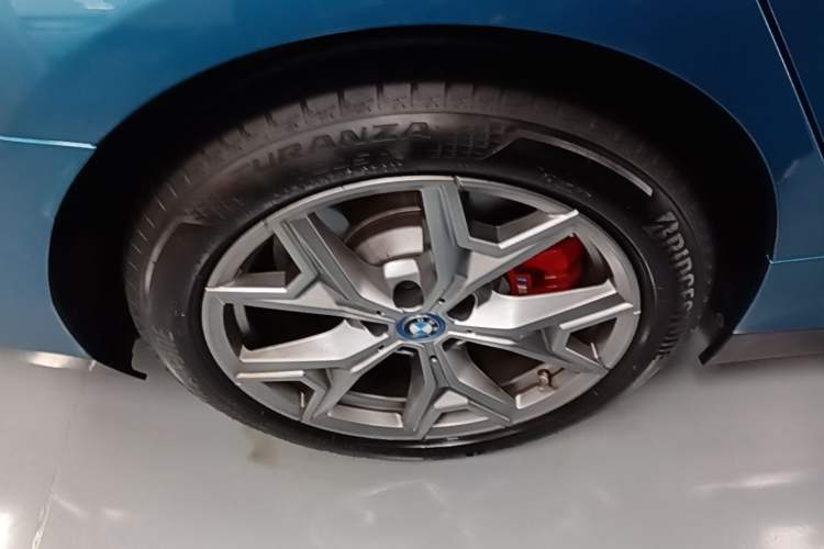 Used BMW i3 2022 eDrive 35 L Exterior 5