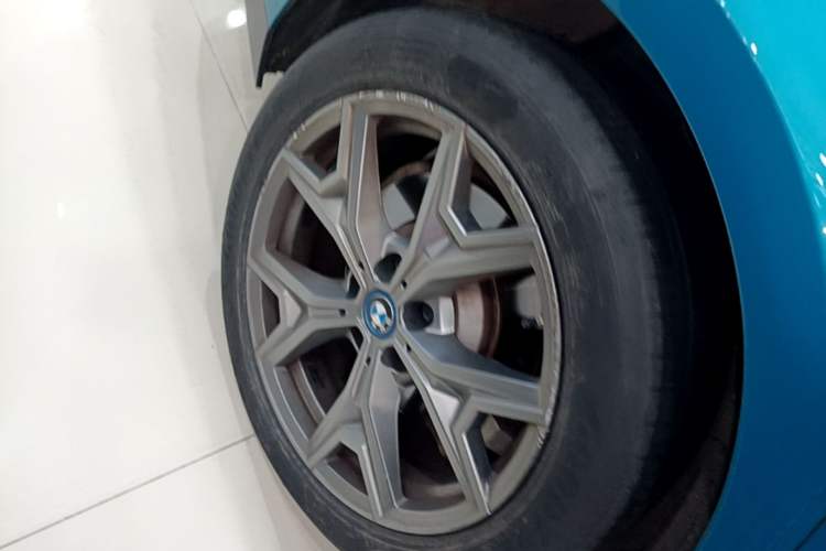 Used BMW i3 2022 eDrive 35 L Exterior 5