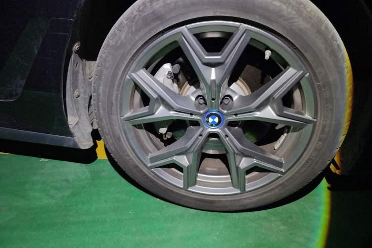 Used BMW i3 2022 eDrive 35 L Exterior 7