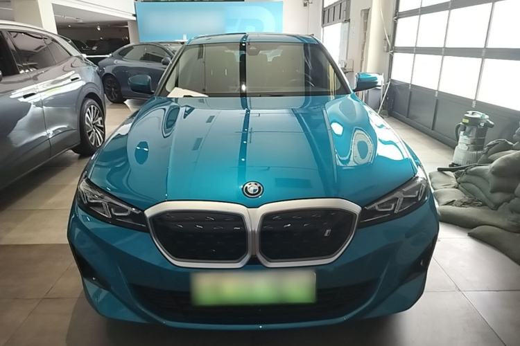 Used BMW i3 2022 eDrive 35 L Front