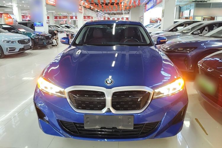 Used BMW i3 2022 eDrive 35 L Front