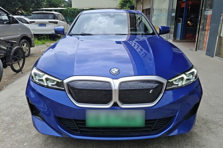 Used BMW i3 2022 eDrive 35 L Front