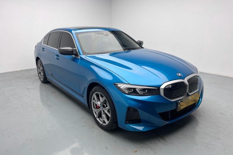 Used BMW i3 2022 eDrive 35 L Front Right 45 Deg