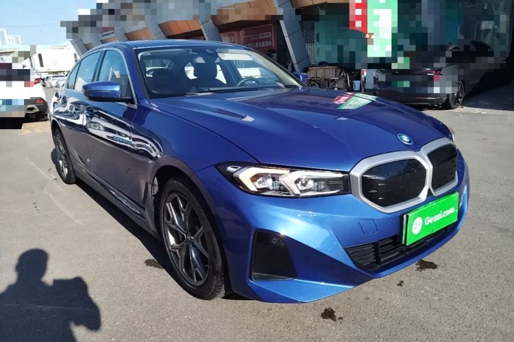 Used BMW i3 2022 eDrive 35 L Front Right 45 Deg