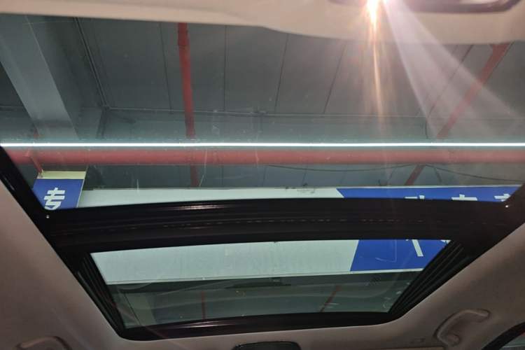 Used BMW i3 2022 eDrive 35 L Headliner
