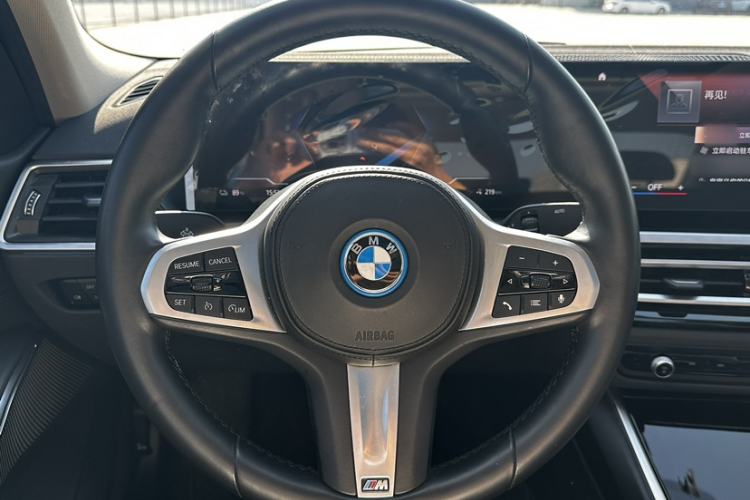 Used BMW i3 2022 eDrive 35 L Interior 11