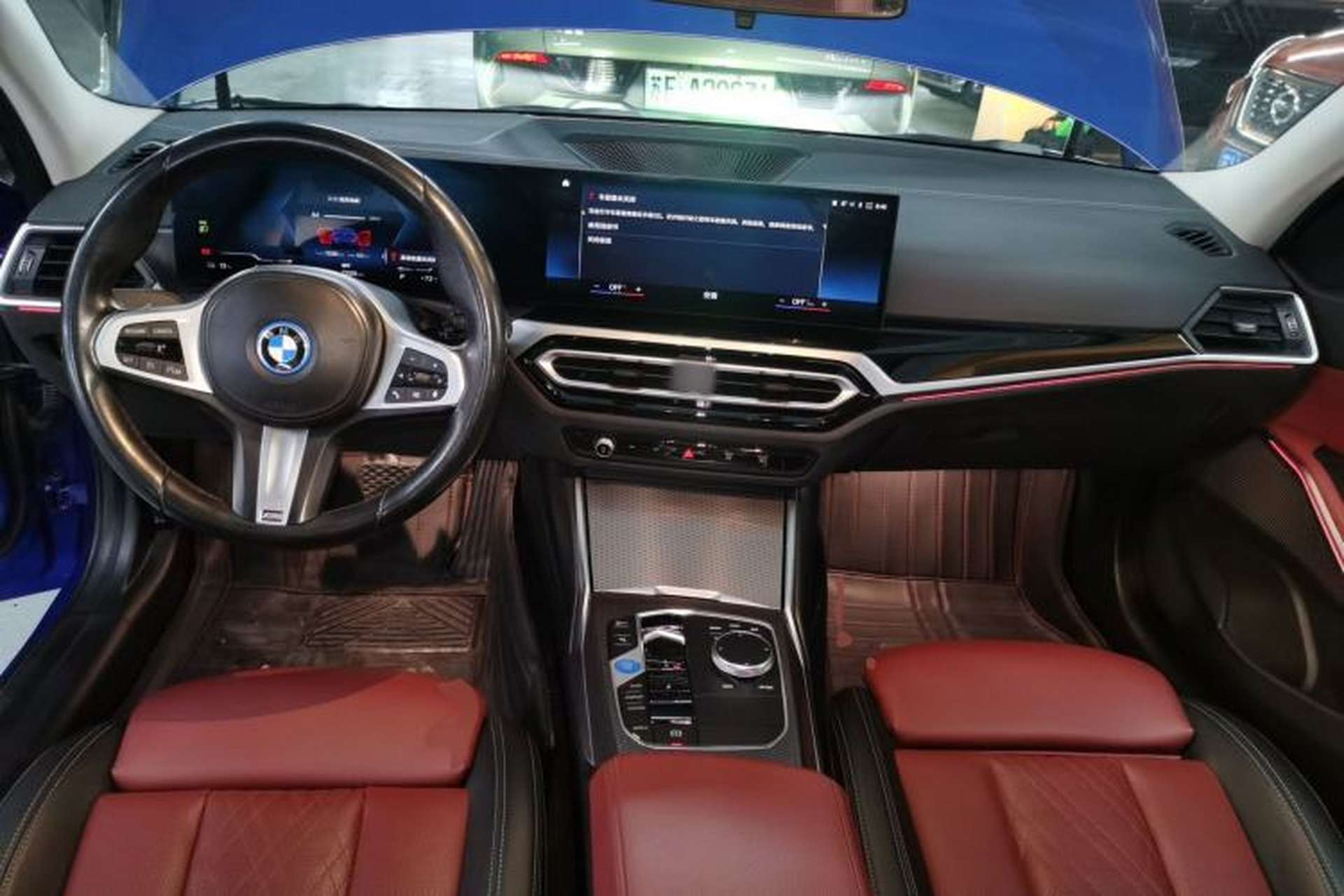 Used BMW i3 2022 eDrive 35 L Interior 2