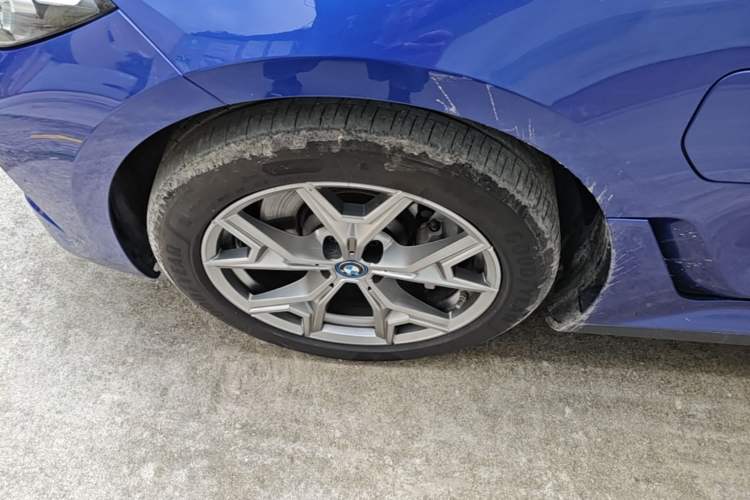 Used BMW i3 2022 eDrive 35 L Left Front Wheel Hub