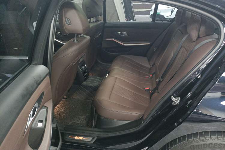 Used BMW i3 2022 eDrive 35 L Left Rear Seat