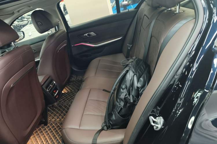 Used BMW i3 2022 eDrive 35 L Left Rear Seat