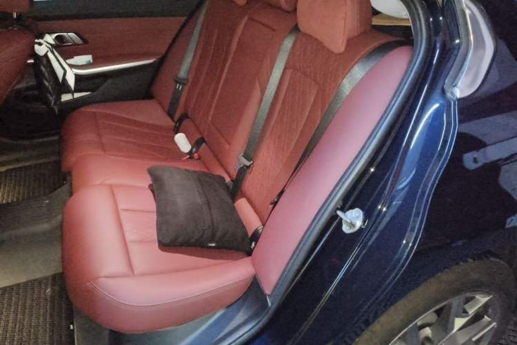 Used BMW i3 2022 eDrive 35 L Left Rear Seat