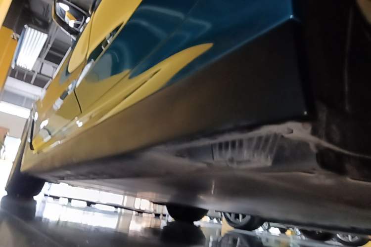Used BMW i3 2022 eDrive 35 L Left Side Sill