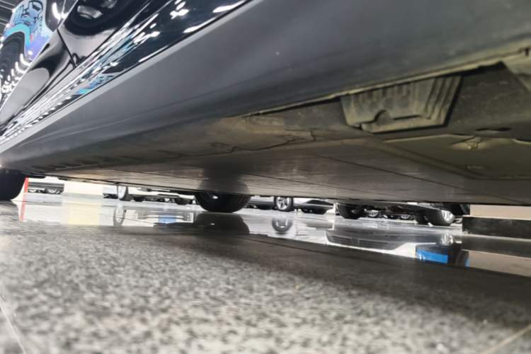 Used BMW i3 2022 eDrive 35 L Left Side Sill