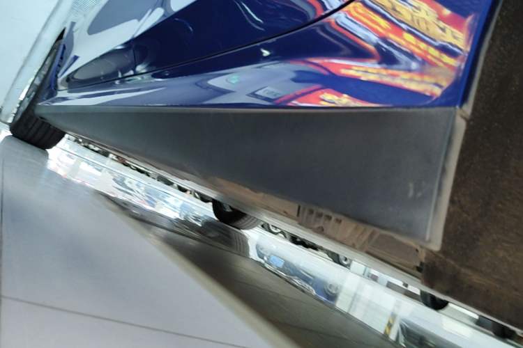 Used BMW i3 2022 eDrive 35 L Left Side Sill