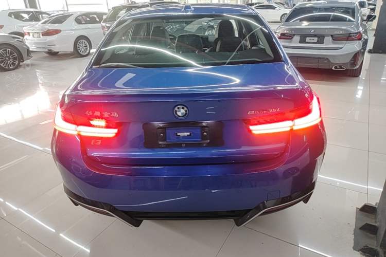 Used BMW i3 2022 eDrive 35 L Rear