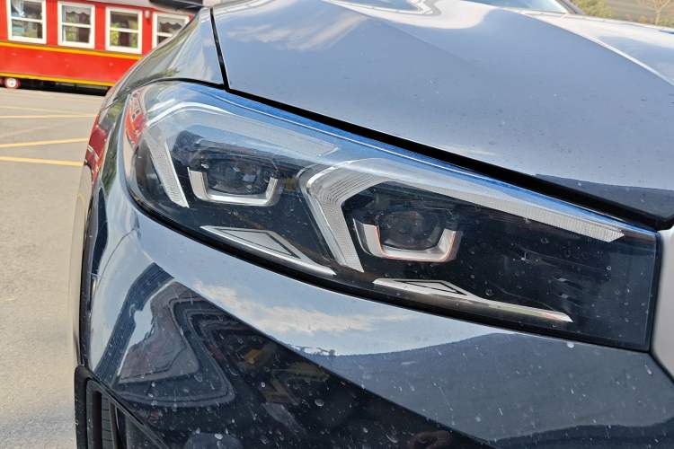 Used BMW i3 2022 eDrive 35 L Right Front Headlight