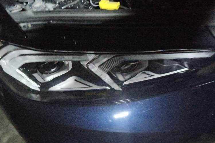 Used BMW i3 2022 eDrive 35 L Right Front Headlight